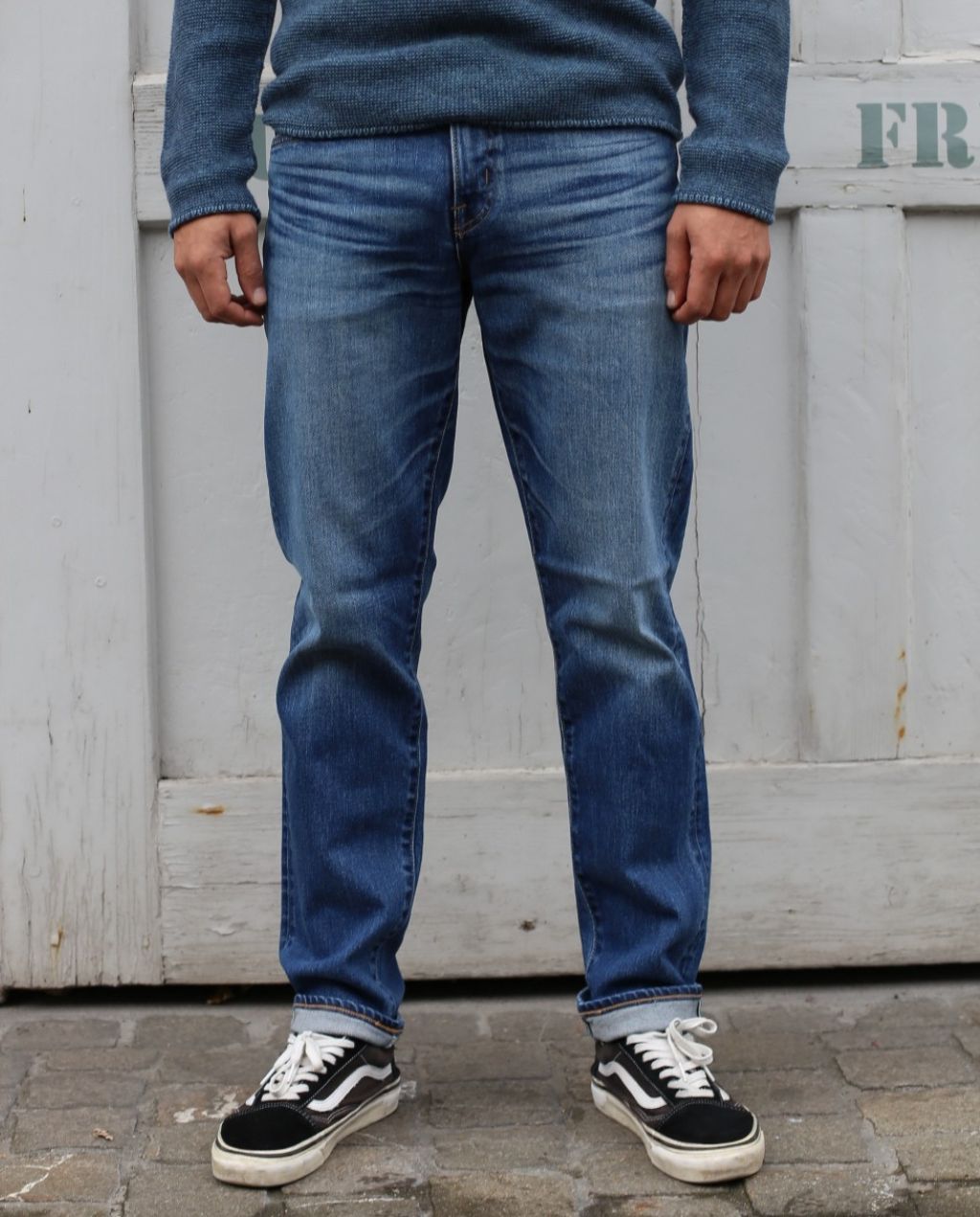 Regular tapered jeans on sale